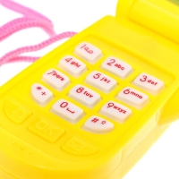 Музыкальный телефончик &laquo;Сказка&raquo;, русская озвучка, световые эффекты, работает от батареек, МИКС