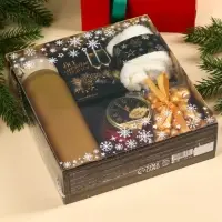 Подарочный набор новогодний &laquo;Все мечты сбудутся&raquo;:Чай новогодний чёрный 50 г, крем-мед с клубникой 120 г, носки 36 - 39 размер, термос 500 мл.