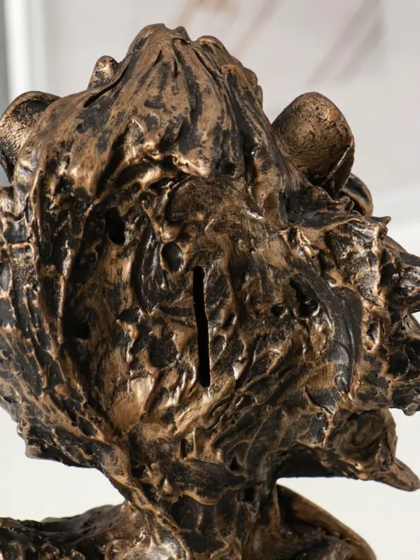 Копилка "Лев на пьедестале" 31х18 см, бронза