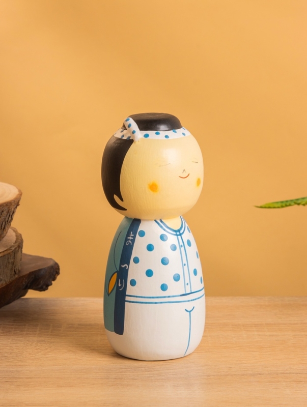 Деревянная кукла кокеши "Хару" 7х7,5х15 см