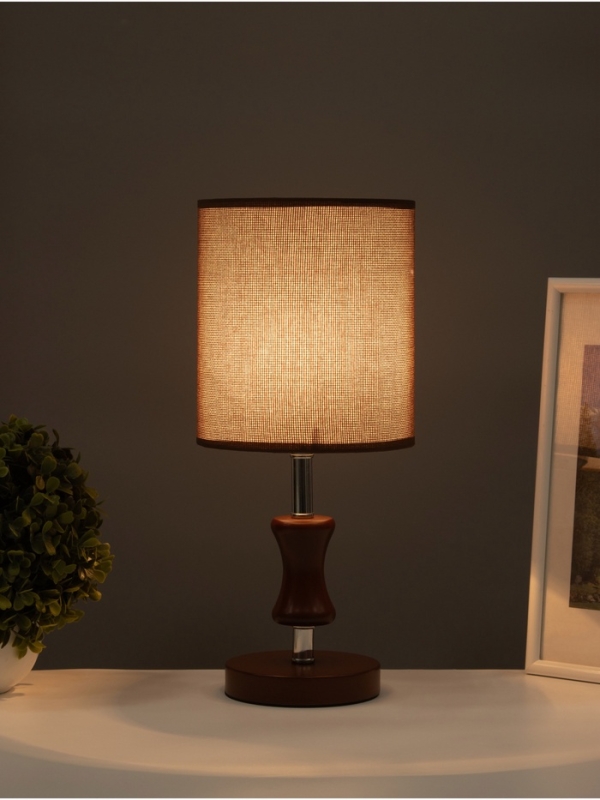 Лампа настольная BayerLux ЭКО "Кло" 1х40Вт Е27 кофе/хром 16х16х38см