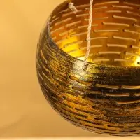 Подсвечник подвесной из кокоса, 14х14х10 см, цв. чёрно-золотой