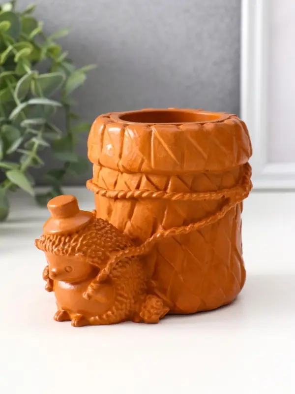 Сувенир карандашница &laquo;Ёжик с корзиной&raquo;, 9&times;8&times;12 см, красная глина