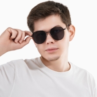 Очки солнцезащитные uv 400, дужка 13 см, ширина 12.5 см, линза 5.1&times;5.4 см