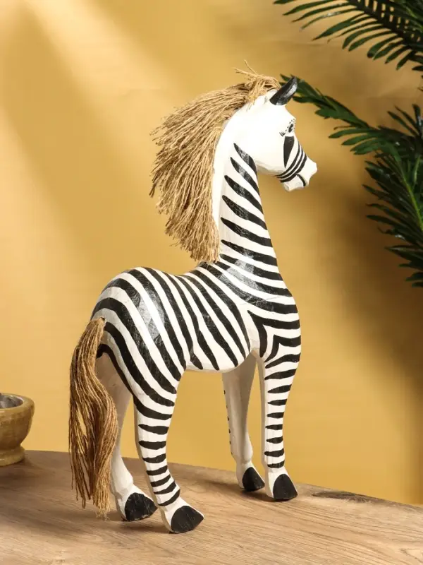 Сувенир &laquo;Зебра&raquo;, 30&times;10&times;45 см, дерево, чёрно-белый