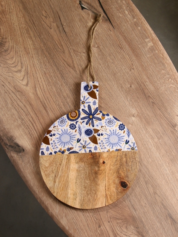 Доска разделочная круглая "Васильки" дерево манго 36х28 см