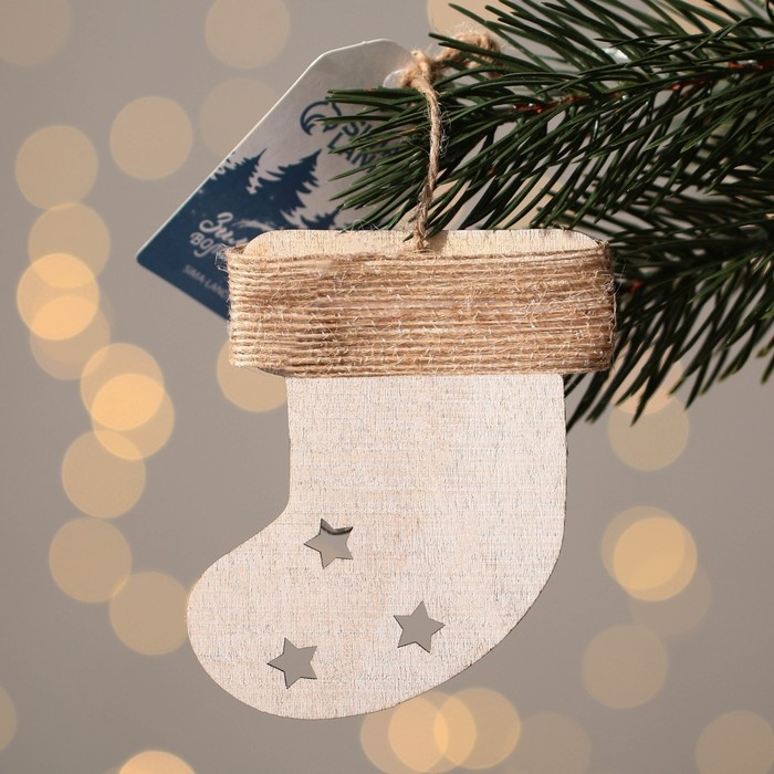 Ёлочная игрушка новогодняя деревянная &laquo;Новый год: Носочек&raquo;, 9х10 см