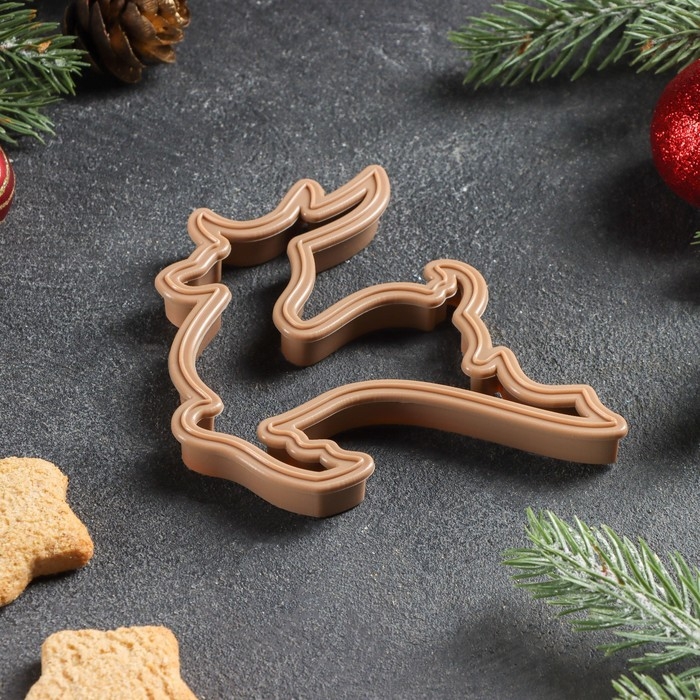 Форма для печенья &laquo;Олень&raquo;, вырубка, штамп, 10&times;10 см, цвет коричневый