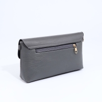 Сумка-клатч на магните, длинный ремень, цвет серый