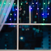 Гирлянда &laquo;Бахрома&raquo; 1.8 &times; 0.5 м с насадками &laquo;Шарики&raquo;, IP20, прозрачная нить, 48 LED, свечение мульти (RG/RB), мигание, 220 В