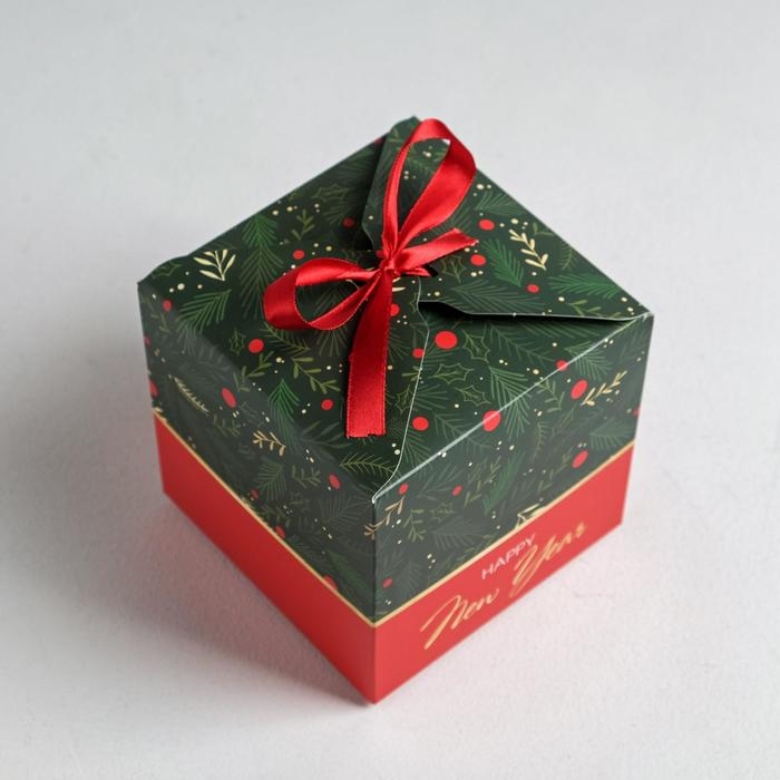 Коробка подарочная новогодняя складная &laquo;Тепла и уюта&raquo;, 12 х 12 х 12 см, Новый год