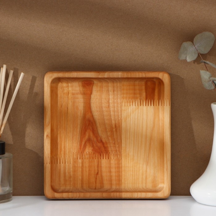 Тарелка Adelica &laquo;Классика&raquo;, 19&times;19&times;1,8 см, пропитана минеральным маслом, берёза