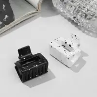 Крабик для волос &laquo;Флоранс&raquo;, 3 см, чёрный белый МИКС