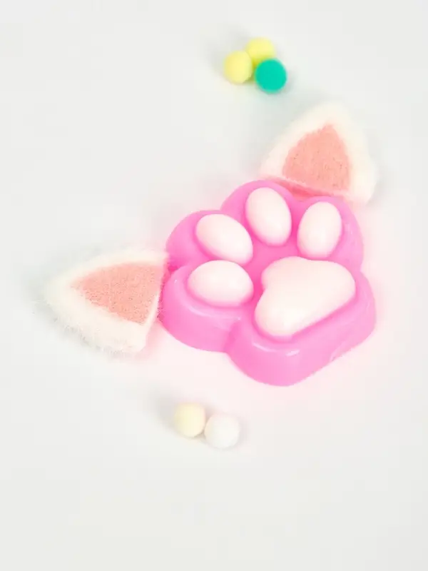 Мялка "Лапка с ушками"