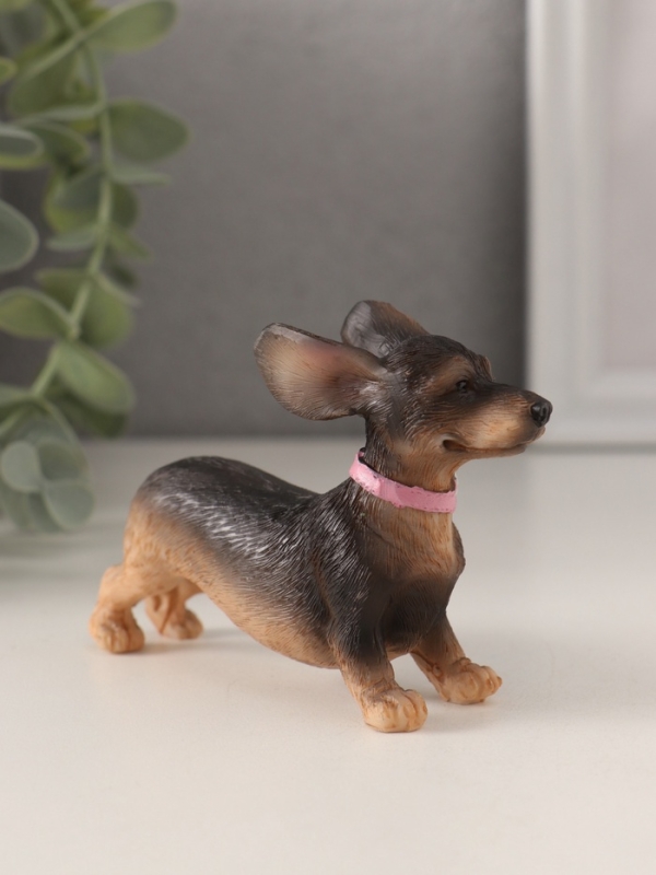 Сувенир полистоун "Такса с летящими ушами" 10х3х6,5 см