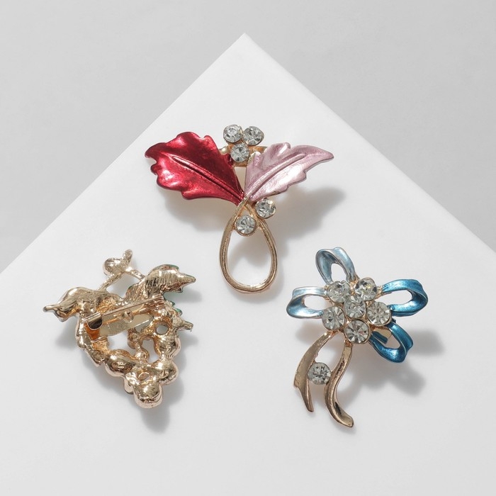 Брошь &laquo;Цветочные букетики&raquo;, форма МИКС, цвет МИКС в золоте (неделимая фасовка 12 шт., цена за шт.)