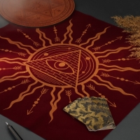 Скатерть для гадания бархатная на Хэллоуин &laquo;Всевидящее око&raquo;, 50х50 см, 16+