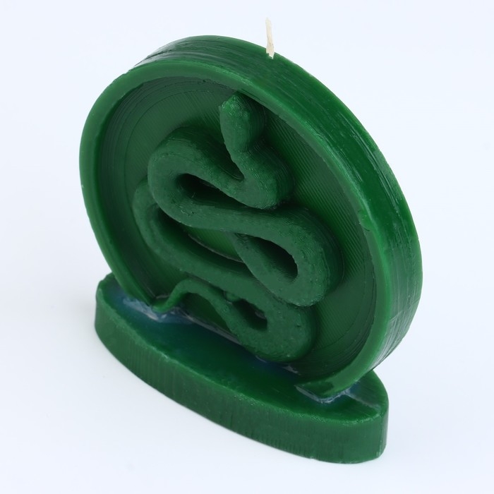 Новогодняя свеча интерьерная &laquo;Новый год: Змея в кругу&raquo;, зелёная, 66 х 69 х 27