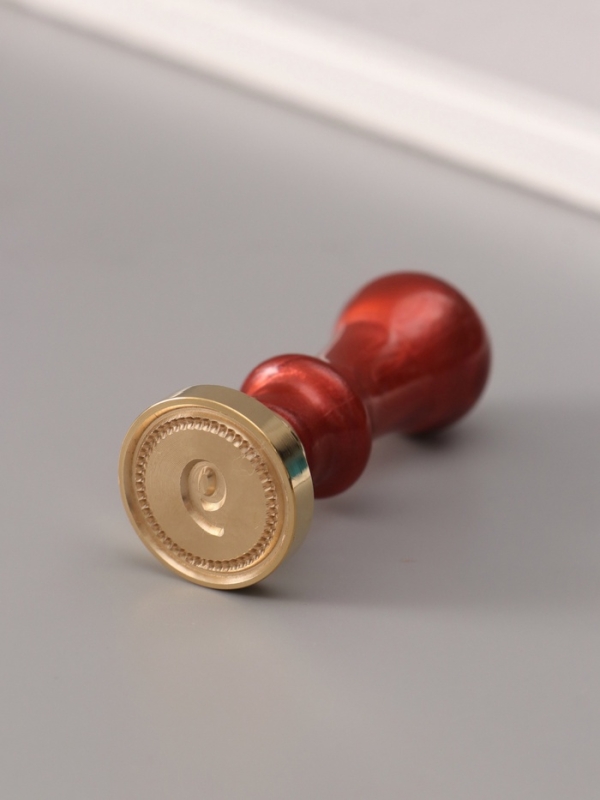 Печать для сургуча с пластиковой ручкой "Классика цифра 9" 2,5х2,5х6,3 см