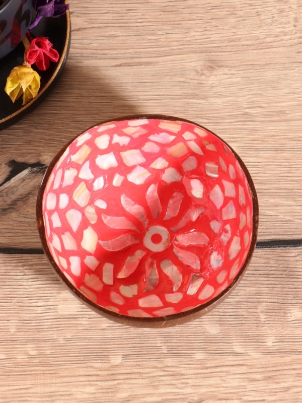 Чаша "Пламя" 14х14х6 см, кокос