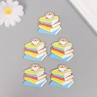 Декор для творчества дерево "Стопка книг и чашка кофе" 4х4,3х0,3 см