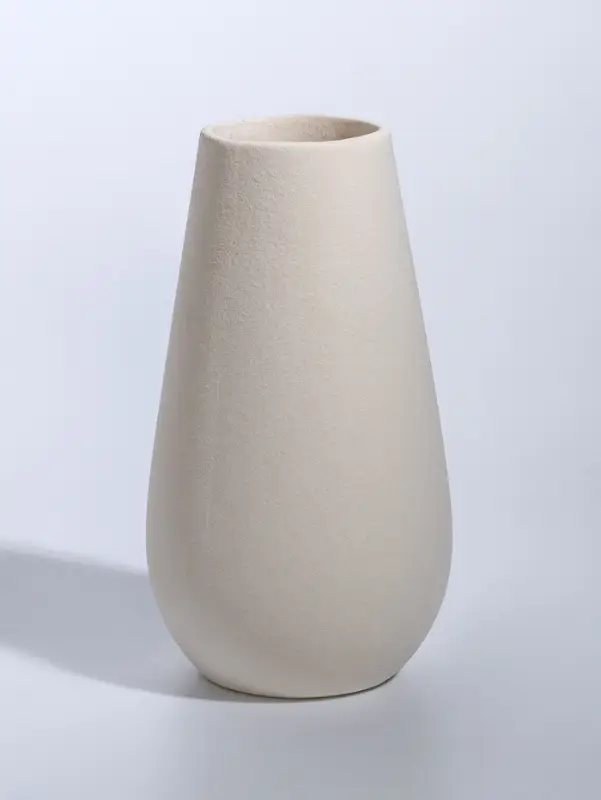 Ваза керамика настольная "Банни" h=20х10 d=6,5 см, белый