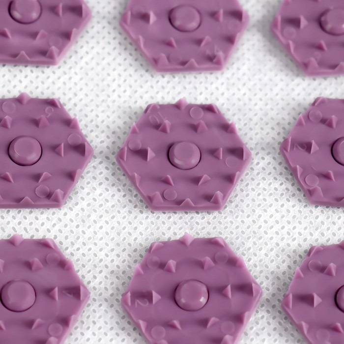 Ипликатор-коврик, основа спанбонд, 360 модулей, 56 &times; 62 см, цвет белый/лавандовый