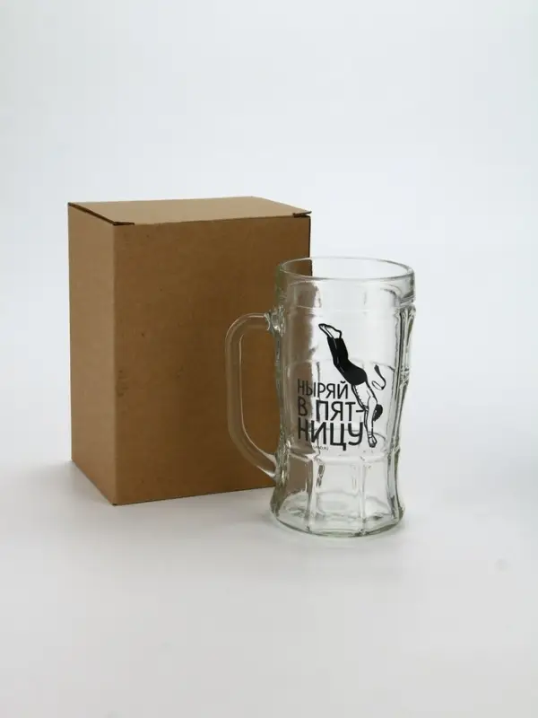 Кружка пивная стеклянная &laquo;Ныряй в пятницу&raquo;, 500 мл