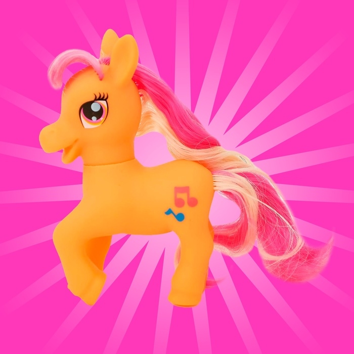 Пони &laquo;Красотка&raquo; с аксессуарами, цвета МИКС