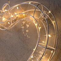 Светодиодная фигура &laquo;Сердце с бусинами&raquo; 40.5 &times; 39.5 см, металл, батарейки ААх2 (не в комплекте), свечение тёплое белое