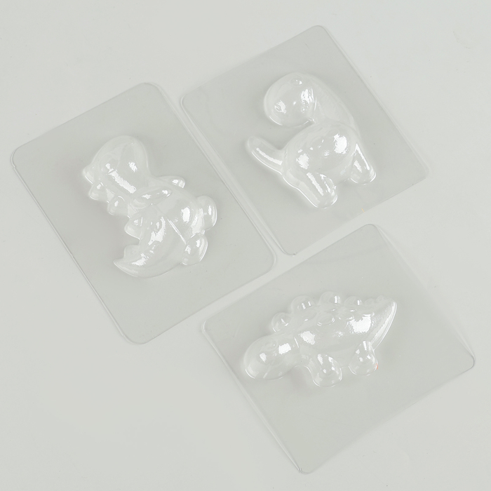 Мыло своими руками &laquo;Мир динозавров&raquo;, набор для мыловарения