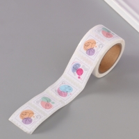 Наклейка бумага "Марки. Любовь" 3х3 см 200 шт в рулоне