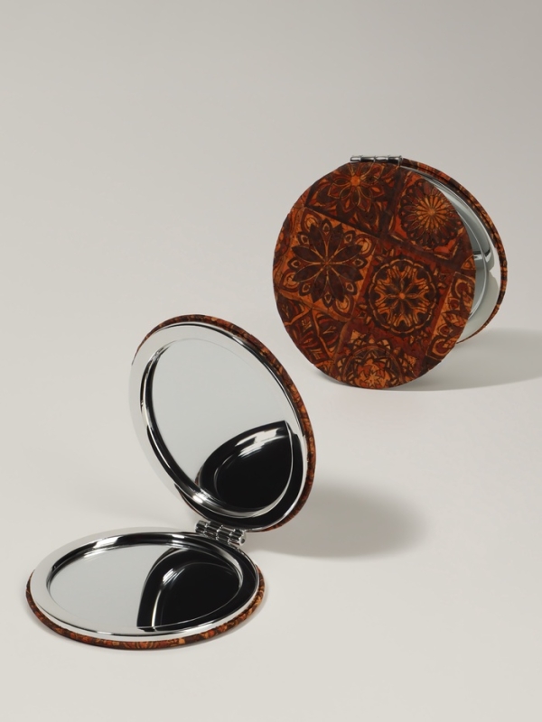 Зеркало складное &laquo;Орнамент&raquo;, d = 7,2 см, с увеличением, цвет коричневый