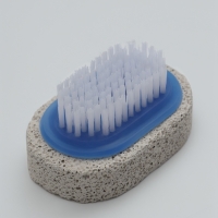 Пемза для педикюра, с щёткой, 6.5 см, в коробке, МИКС