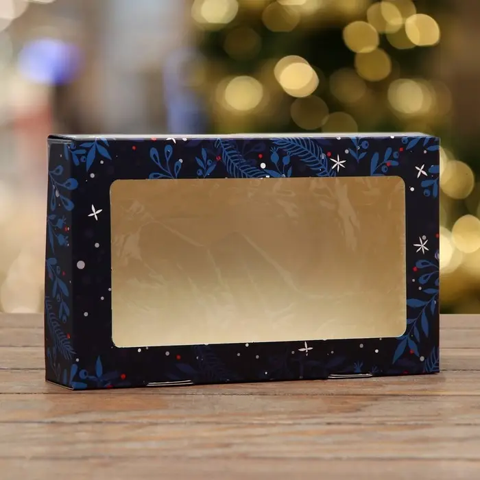 Коробка складная &laquo;Олени&raquo;, 20&times;12&times;4 см с окном