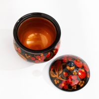 Солонка &laquo;Ягодка&raquo;, 9&times;6,5 см, хохлома