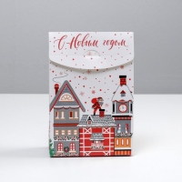 Коробка подарочная новогодняя складная &laquo;Праздник к нам приходит&raquo;, 15 х 7 х 22 см, Новый год