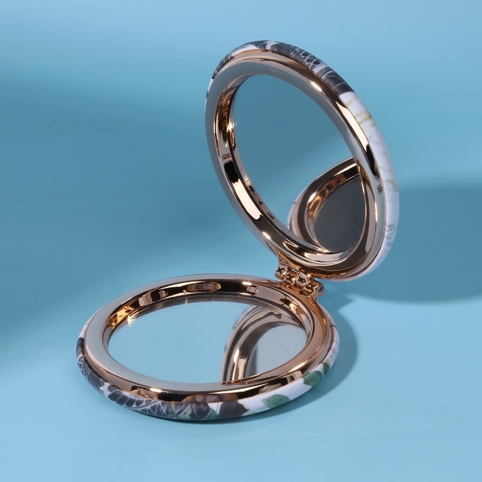 Зеркало складное &laquo;Париж&raquo;, d = 7,5 см, с увеличением, искусственная кожа, рисунок МИКС