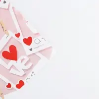 Бумага упаковочная глянцевая двухсторонняя &laquo;Там, где живёт любовь&raquo;, 70 х 100 см