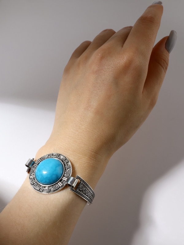 Браслет ассорти &laquo;Бирюзовый мир&raquo; круг, цвет голубой в серебре, L=19 см