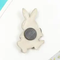 Магнит полистоун "Зайчонок с фруктами" МИКС 6,6х4,5 см