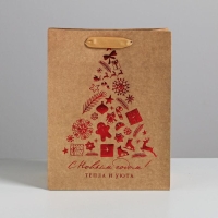 Пакет подарочный новогодний крафтовый вертикальный &laquo;Тепла и уюта&raquo;, MS 18 х 23 х 10 см, Новый год