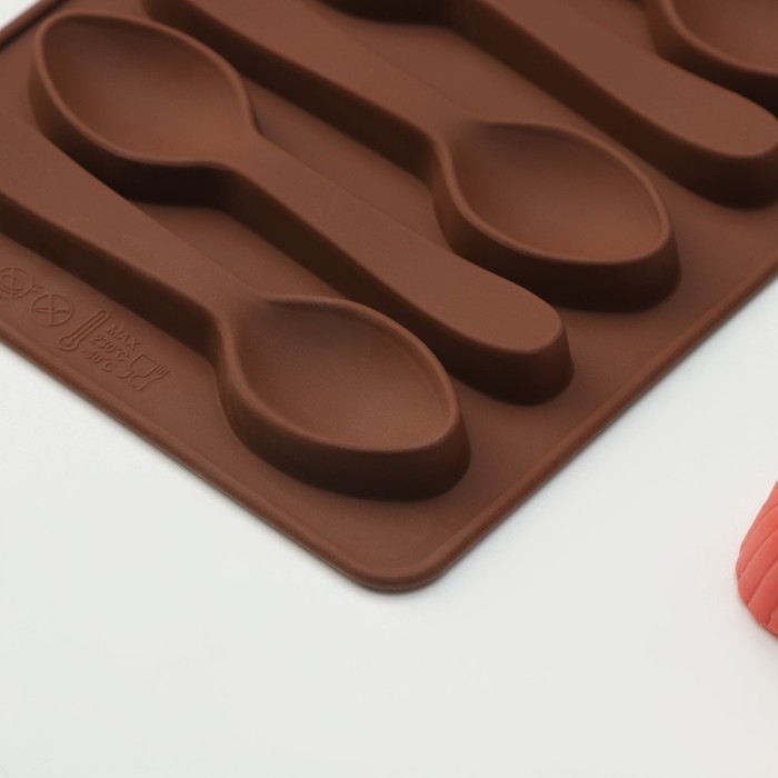 Форма для шоколада Доляна &laquo;Ложечки&raquo;, силикон, 18&times;12&times;1,2 см, 6 ячеек (9,8&times;2,3 см), цвет коричневый