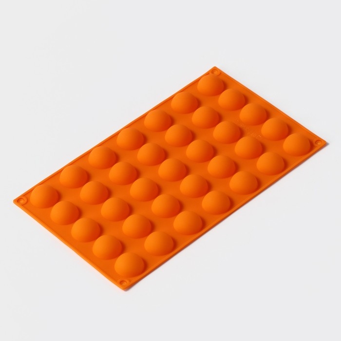 Форма для выпечки Доляна &laquo;Полусферы&raquo;, силикон, 30&times;17,5 см, 35 ячеек (d=2,5), цвет МИКС