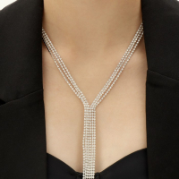 Набор 2 предмета: серьги, колье &laquo;Лёд&raquo; дорожка, цвет белый в серебре, 50 см