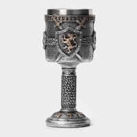 Бокал &laquo;Щит&raquo;, 200 мл, 8&times;19 см, цвет серебряный