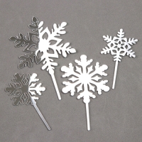 Новый год! Набор топперов &laquo;Снежинки&raquo;, 4 шт., цвет серебро