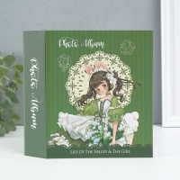 Фотоальбом на 40 фото 10х15 см "Девочка в зелени" в коробке МИКС 4,5х14х17 см