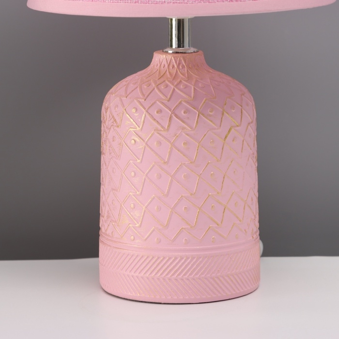 Лампа настольная "Узор" 1х40Вт Е14 розовый 20х20х34см