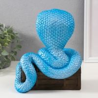 Фигурка "КОБРА НА СУНДУКЕ"  20  х 17  х 12 см.